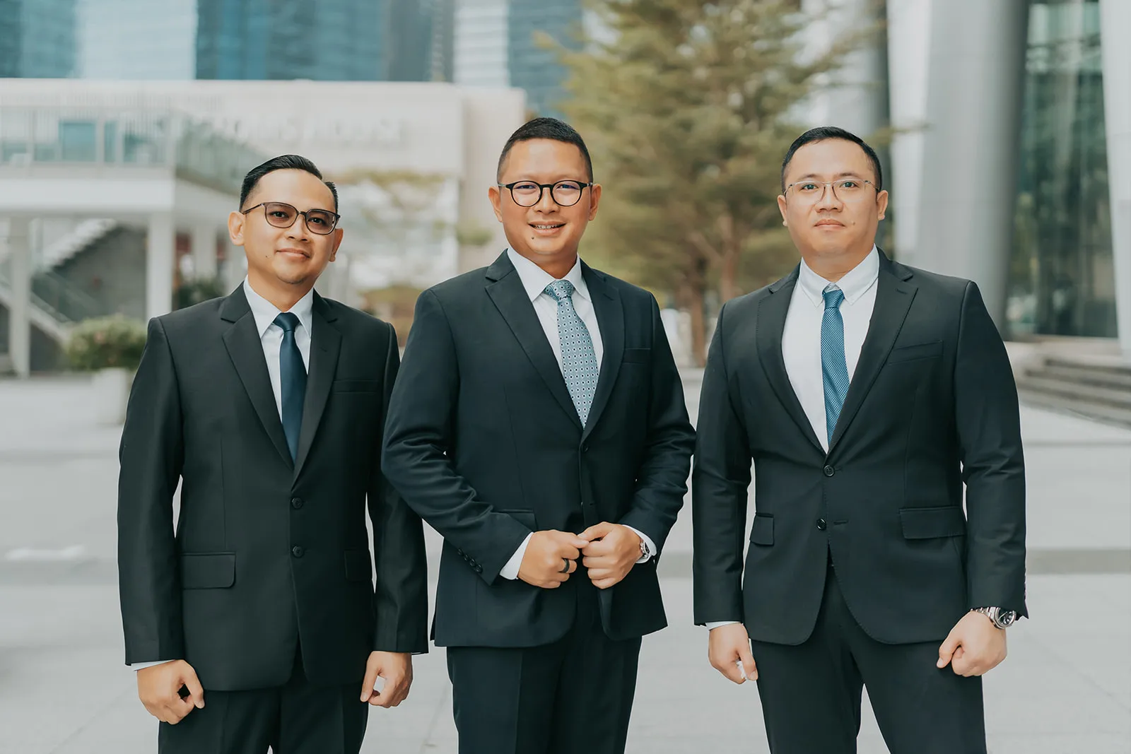 Singapore Bank corporate team portrait